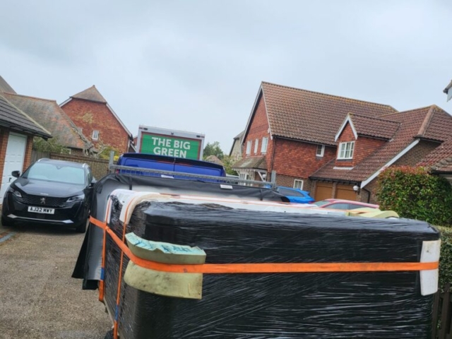 Colchester, Essex hot tub Movers